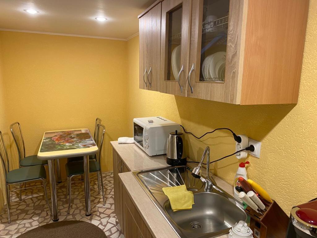 דירות קורטאה דה ארגס Apartament Mansarda מראה חיצוני תמונה